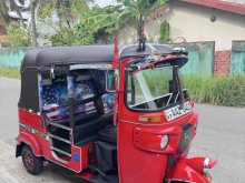 Bajaj 4 Stroke 2015 Three Wheel