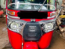 Bajaj 4 Stroke 2015 Three Wheel