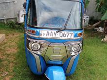 Bajaj 4 Stroke 2015 Three Wheel