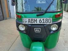 Bajaj 4stroke 2016 Three Wheel
