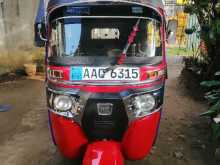 Bajaj 4 Stroke 2014 Three Wheel