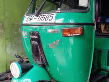 Bajaj 4 Stroke 2009 Three Wheel