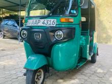 Bajaj 4 Stroke 2014 Three Wheel