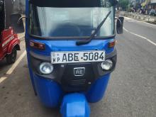 Bajaj 4 Stroke 2015 Three Wheel