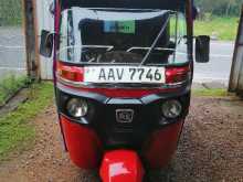 Bajaj 4 Stroke 2014 Three Wheel