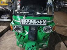 Bajaj 4 Stroke 2013 Three Wheel