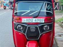Bajaj 4 Stroke 2017 Three Wheel