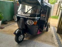 Bajaj 4 Stroke 2010 Three Wheel