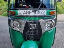 Bajaj 4 Stroke 2015 Three Wheel