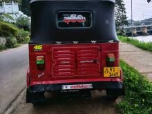 Bajaj 4 Stroke 2010 Three Wheel