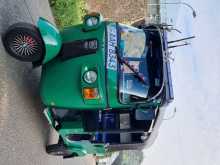 Bajaj 4 Stroke 2013 Three Wheel