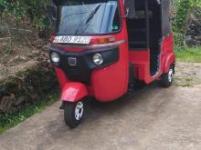 Bajaj 4 Stroke 2017 Three Wheel