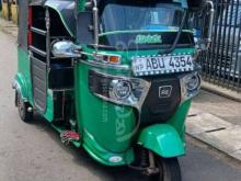 Bajaj RE 4 Stroke 2019 Three Wheel
