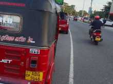 Bajaj 4stroq 2015 Three Wheel