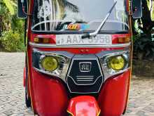 Bajaj 4 Stroke 2015 Three Wheel