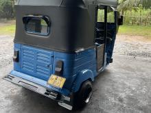 https://riyasewana.com/uploads/bajaj-aav-1611131317626.jpg