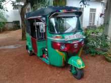 Bajaj 4 Stroke 2015 Three Wheel