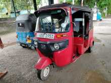 Bajaj RE 2015 Three Wheel