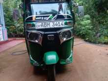 Bajaj RE 2016 Three Wheel