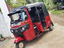 Bajaj RE 2017 Three Wheel