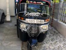 Bajaj RE 2018 Three Wheel