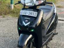 https://riyasewana.com/uploads/bajaj-activa-1712432413142.jpg