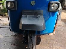 Bajaj RE 2010 Three Wheel
