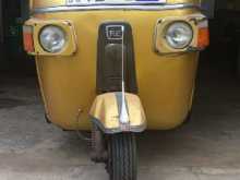 Bajaj RE 2010 Three Wheel