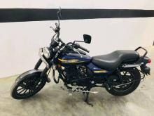 Bajaj Avenger 2016 Motorbike