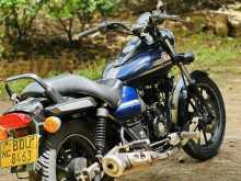Bajaj Avenger 2016 Motorbike