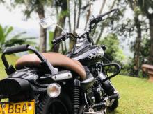 https://riyasewana.com/uploads/bajaj-avenger-150-2216354019213.jpg
