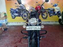Bajaj Avenger 2016 Motorbike