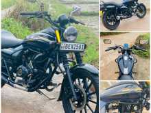 Bajaj Avenger 2016 Motorbike