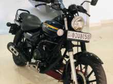 Bajaj Avenger 2016 Motorbike