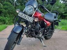 Bajaj Avenger 2020 Motorbike