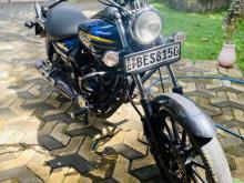https://riyasewana.com/uploads/bajaj-avenger-62015356195.jpg