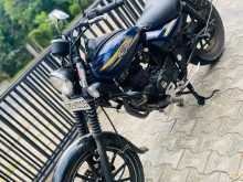 Bajaj Avenger 2016 Motorbike