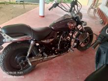 Bajaj Avenger 2005 Motorbike
