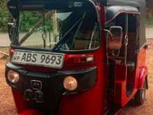 Bajaj RE 2018 Three Wheel