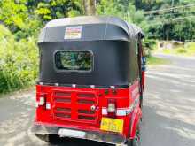 https://riyasewana.com/uploads/bajaj-bajaj-101427464603.jpg