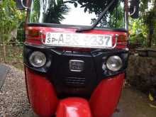 Bajaj RE 2018 Three Wheel