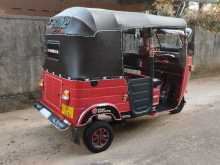 https://riyasewana.com/uploads/bajaj-bajaj-101755384943.jpg