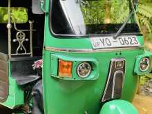 https://riyasewana.com/uploads/bajaj-bajaj-108050522562.jpg