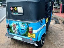Bajaj 4 Stroke 2009 Three Wheel