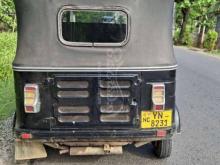 https://riyasewana.com/uploads/bajaj-bajaj-1155709467162.jpg