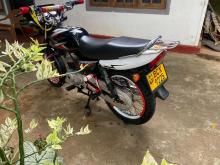 https://riyasewana.com/uploads/bajaj-bajaj-121037376454.jpg