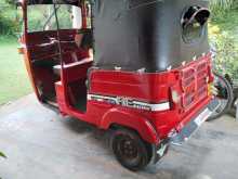 https://riyasewana.com/uploads/bajaj-bajaj-1284927153.jpg