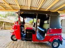 Bajaj RE 2019 Three Wheel