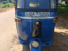 Bajaj 2 Stroke 2005 Three Wheel