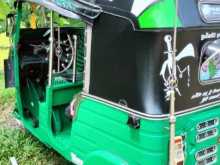 https://riyasewana.com/uploads/bajaj-bajaj-141907354942.jpg